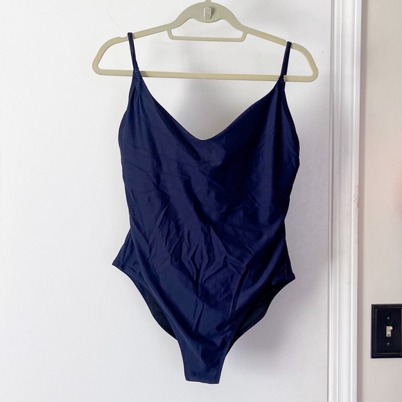 J. Crew Scoopneck One-piece Swimsuit Navy - Picture 1 of 13
